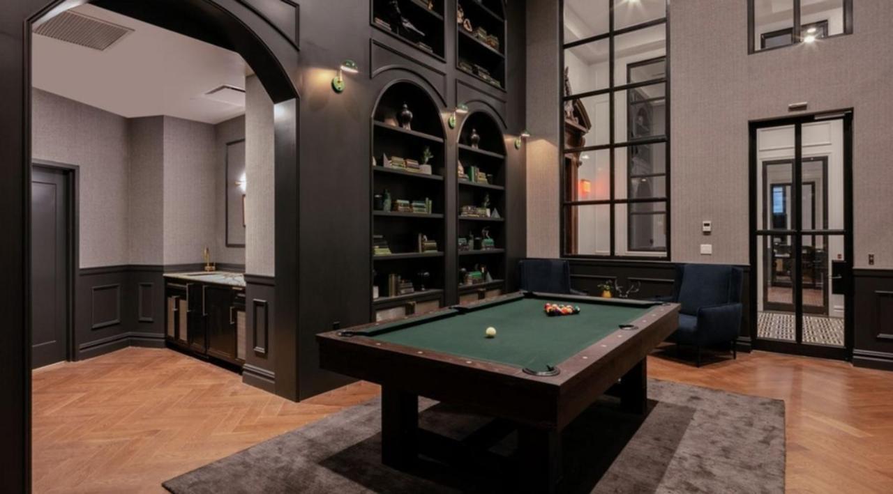 Fidi 1br W 3-story Gym Doorman Game Nyc-1341 *