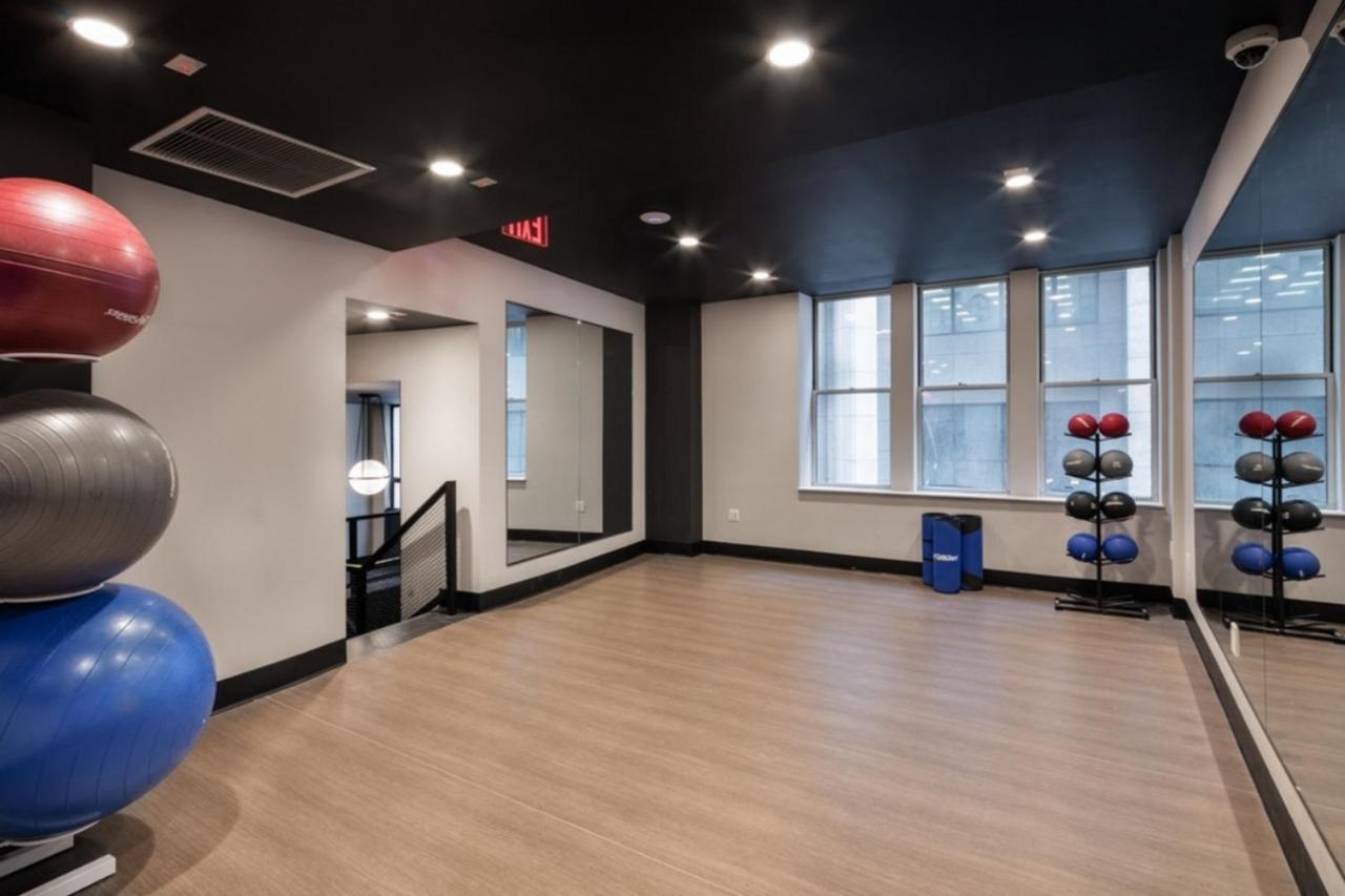 Fidi 1br W 3-story Gym Doorman Game Nyc-1341 *